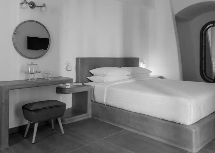 Elitoz 2* Oia (Santorini)