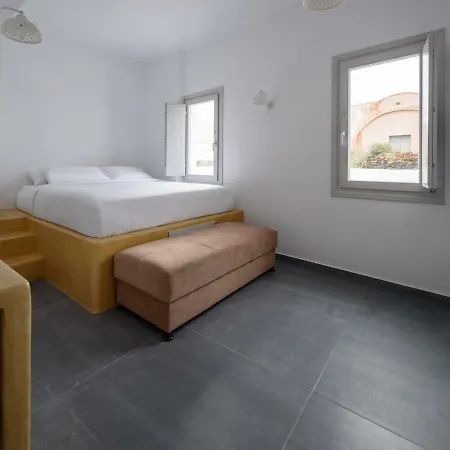 Elitoz 2* Oia (Santorini)