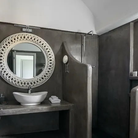 Elitoz 2* Oia (Santorini)